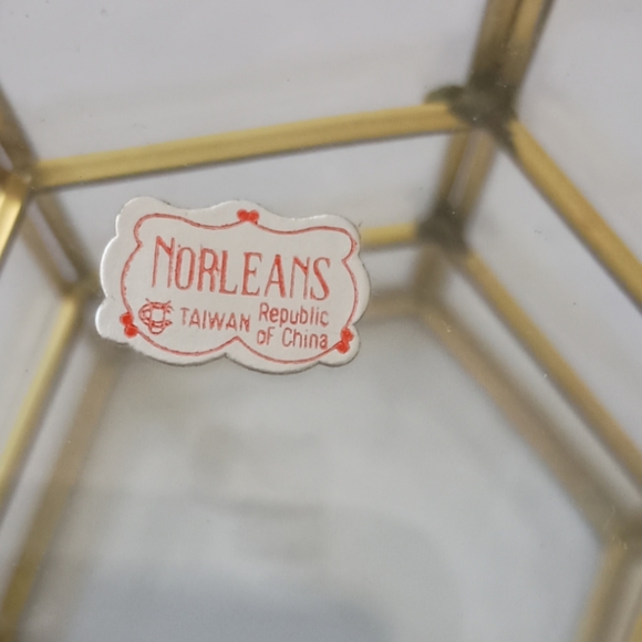 Vintage Glass Curio Cabinet Mini Brass Octagon 70s 80s Jewelry Trinket Box - Picture 11 of 16